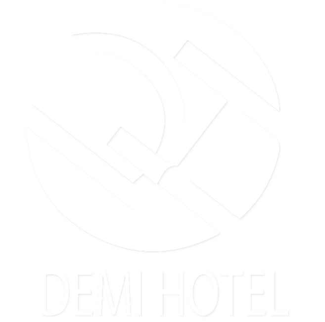 DEMI WHITE-01